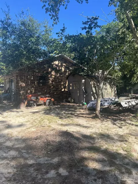 5629 Windham Rd, Milton, FL 32570 photo 4