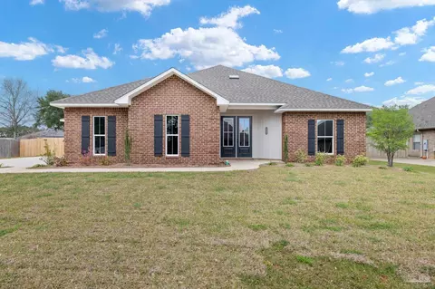 2916 Sundance Ln, Cantonment, FL 32533