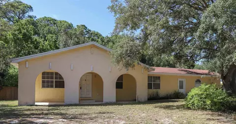 1505 Bay Woods Rd, Gulf Breeze, FL 32563
