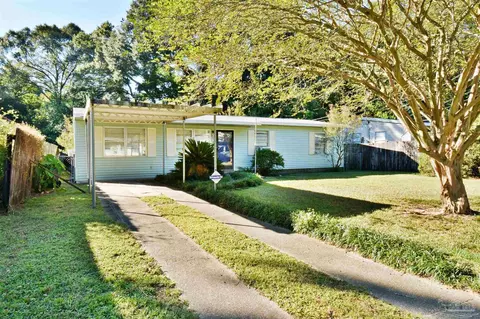 905 Lucerne Ave, Pensacola, FL 32505