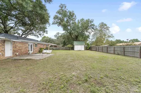 Exterior - 5134 Cora St, Milton, FL 32570 photo 6 of 7