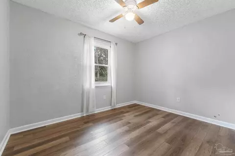 Bedroom - 5134 Cora St, Milton, FL 32570 photo 5 of 6