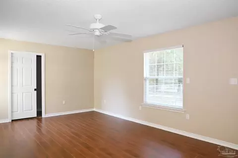 4454 Lyons Pl, Holt, FL 32564 photo 30