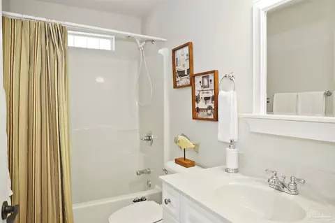 4454 Lyons Pl, Holt, FL 32564 photo 29