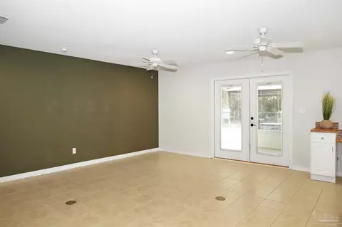 4454 Lyons Pl, Holt, FL 32564 photo 12