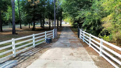 4454 Lyons Pl, Holt, FL 32564 photo 3