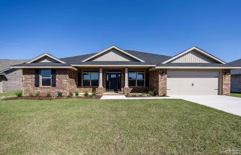 6215 Pineapple Dr, Milton, FL 32570