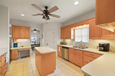 3551 Haley Way, Pace, FL 32571 photo 12