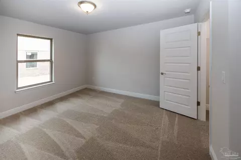 Bedroom - 6197 Pineapple Dr, Milton, FL 32570 photo 3 of 5