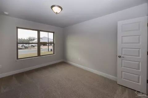 Bedroom - 6197 Pineapple Dr, Milton, FL 32570 photo 5 of 5