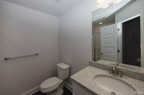 Bath - 6197 Pineapple Dr, Milton, FL 32570 photo 6 of 7