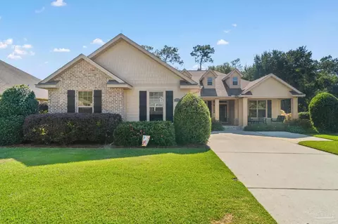 5729 Sparkleberry Ln, Pensacola, FL 32526