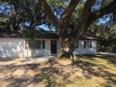 5248 Catalina St, Pace, FL 32571
