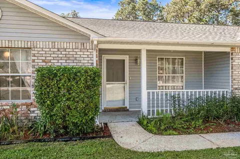 9819 Loquat Dr, Pensacola, FL 32506