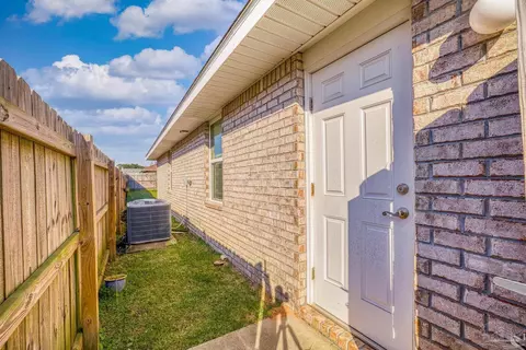 4465 Fiske St, Pace, FL 32571 photo 7