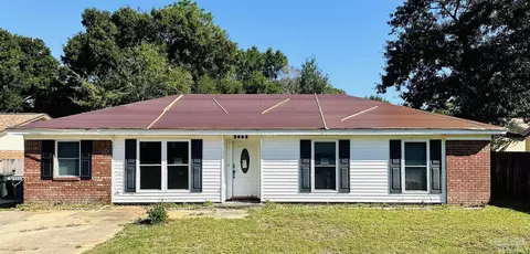 3962 Elmcrest Dr, Pensacola, FL 32504