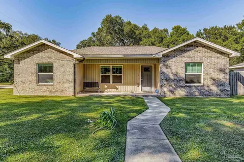 4610 Yorkshire Ave, Pensacola, FL 32506