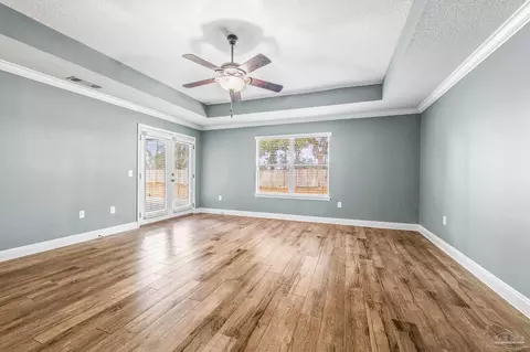 Living - 5412 Covered Bridge Ln, Pace, FL 32571 photo 3 of 8