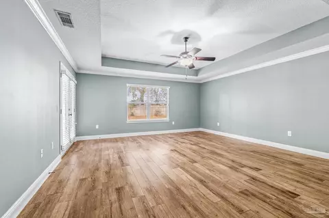 Living - 5412 Covered Bridge Ln, Pace, FL 32571 photo 2 of 8