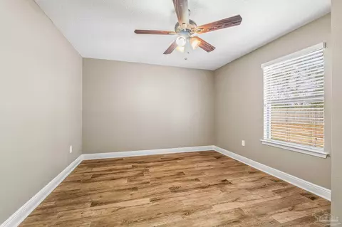 Bedroom - 5412 Covered Bridge Ln, Pace, FL 32571 photo 1 of 4