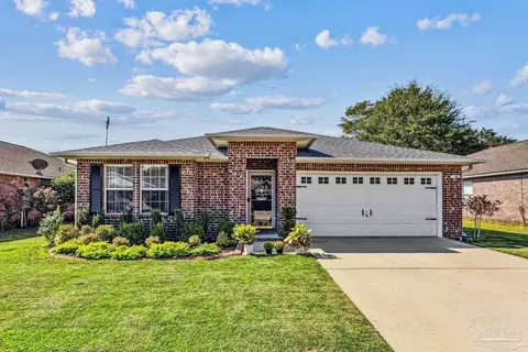 Exterior - 4813 Makenna Cir, Pace, FL 32571 photo 2 of 10