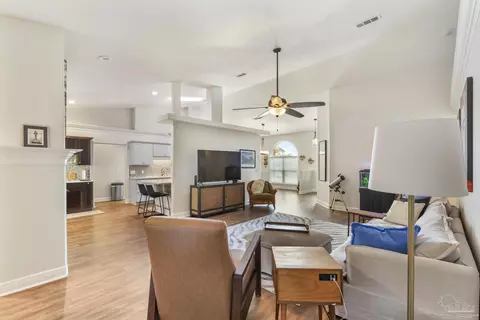 4228 Lancaster Gate Dr, Pace, FL 32571 photo 10