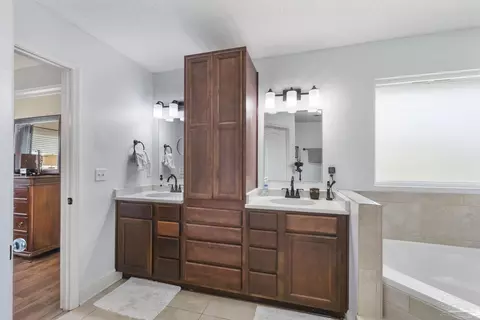 4228 Lancaster Gate Dr, Pace, FL 32571 photo 15