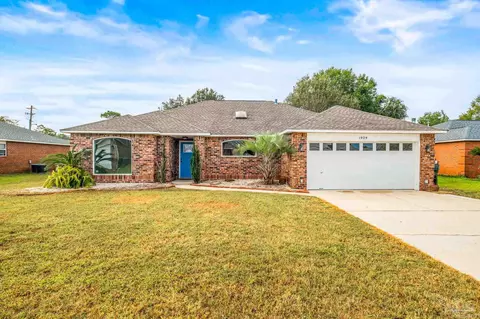 1029 Freeboard Blvd, Pensacola, FL 32507