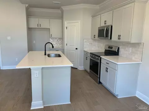 5323 Adeline Cir 15-d #15-D ( ), Pace, FL 32571 photo 4