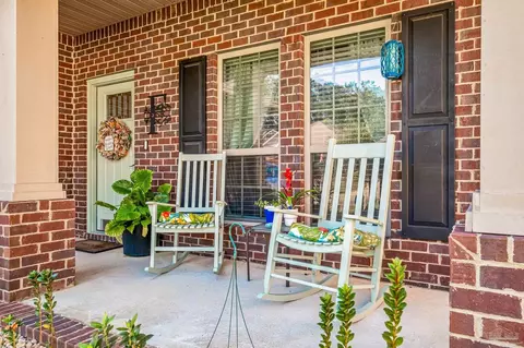 2529 Redford Dr, Cantonment, FL 32533