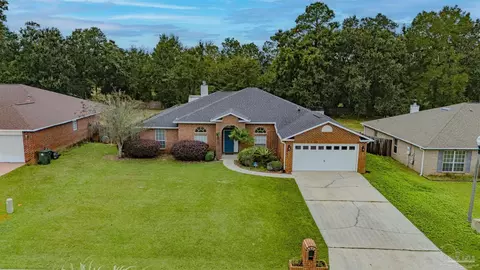 3235 Moss Pt Ln, Cantonment, FL 32533