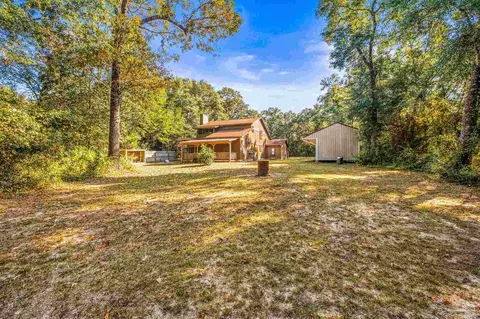 4928 Shell Rd, Milton, FL 32583