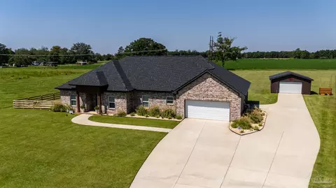 13189 Gopher Ct, Elberta, AL 36530 photo 2