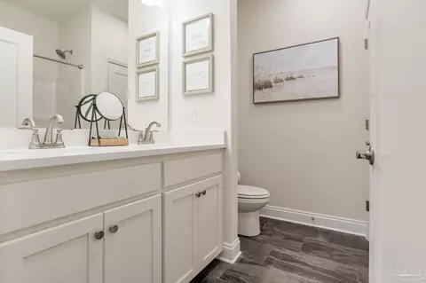 Bath - 4348 Russell Elliott Rd, Jay, FL 32565 photo 2 of 4