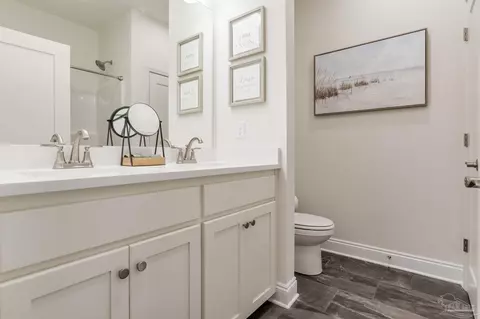 Bath - 4348 Russell Elliott Rd, Jay, FL 32565 photo 1 of 4