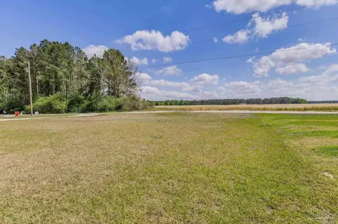 Exterior - 4348 Russell Elliott Rd, Jay, FL 32565 photo 8 of 20