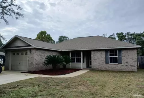5501 Riviera Dr, Milton, FL 32583