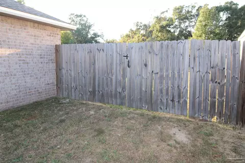 Exterior - 5501 Riviera Dr, Milton, FL 32583 photo 3 of 9