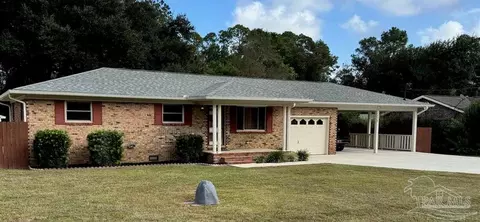 7920 Reeders Ln, Pensacola, FL 32526
