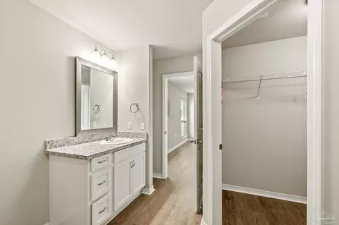 Entry Way - 3517 Godwin Rd, Jay, FL 32565 photo 4 of 5