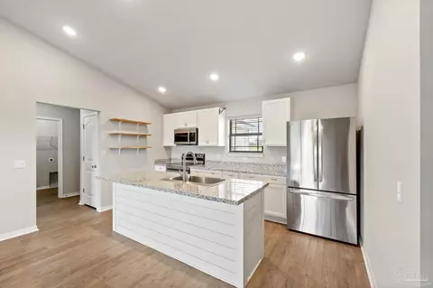 Kitchen - 3517 Godwin Rd, Jay, FL 32565 photo 1 of 6