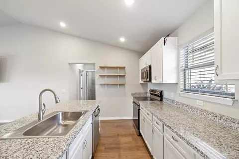 Kitchen - 3517 Godwin Rd, Jay, FL 32565 photo 4 of 6