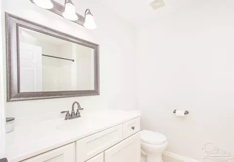 Bath - 7464 Johnson Rd, Milton, FL 32583 photo 1 of 2