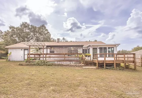 Exterior - 7464 Johnson Rd, Milton, FL 32583 photo 6 of 6