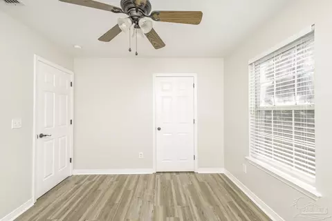 Bedroom - 7464 Johnson Rd, Milton, FL 32583 photo 2 of 2