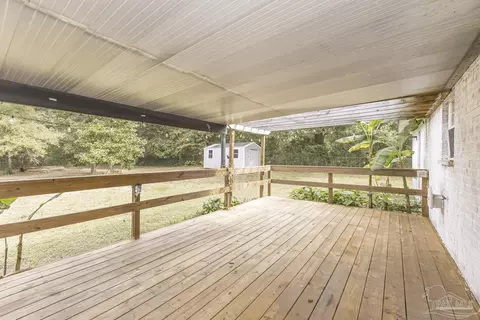 Exterior - 7464 Johnson Rd, Milton, FL 32583 photo 4 of 6