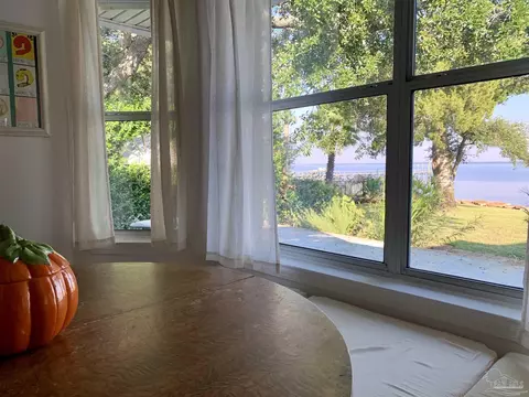 6559 Comares Ave, Milton, FL 32583 photo 8