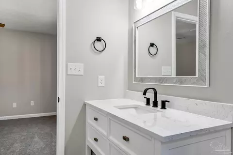 Bath - 8700 Hwy 97 A, Mcdavid, FL 32568 photo 8 of 9