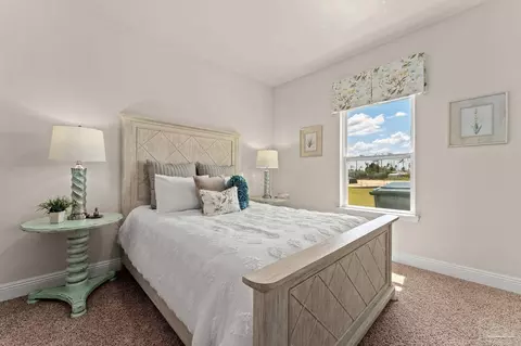 Bedroom - 4902 Mallard Ct, Pace, FL 32571 photo 5 of 10