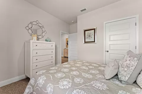 Bedroom - 4902 Mallard Ct, Pace, FL 32571 photo 4 of 10